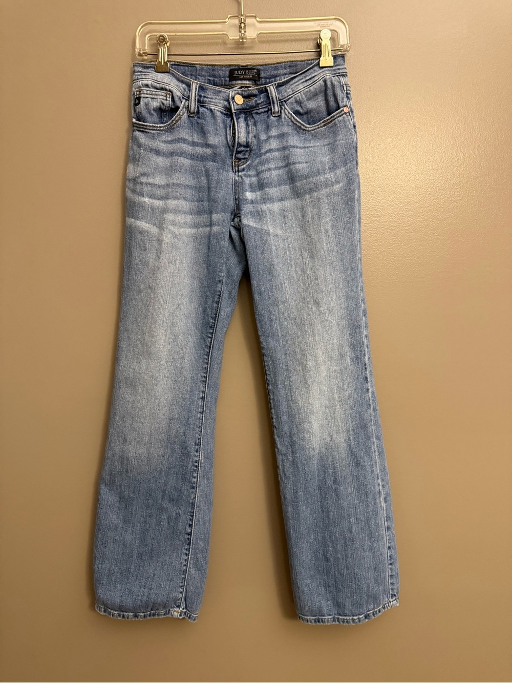 Judy Blue Medium Wash Straight Leg Jeans